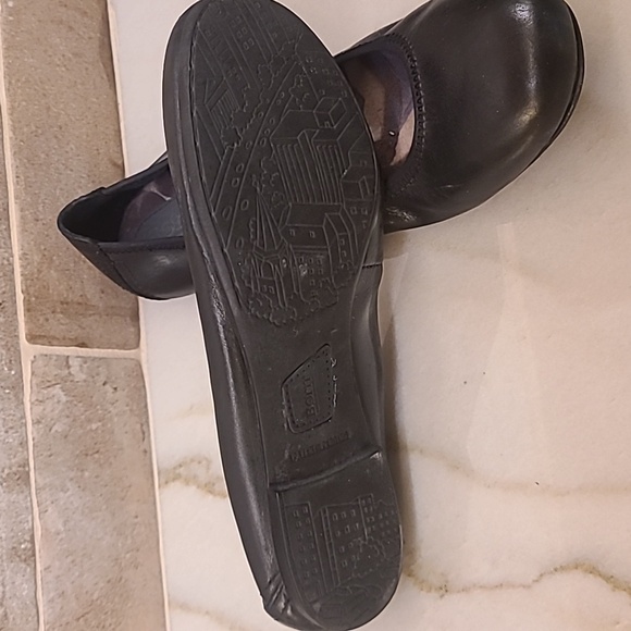 Born flat shoes - Picture 3 of 3